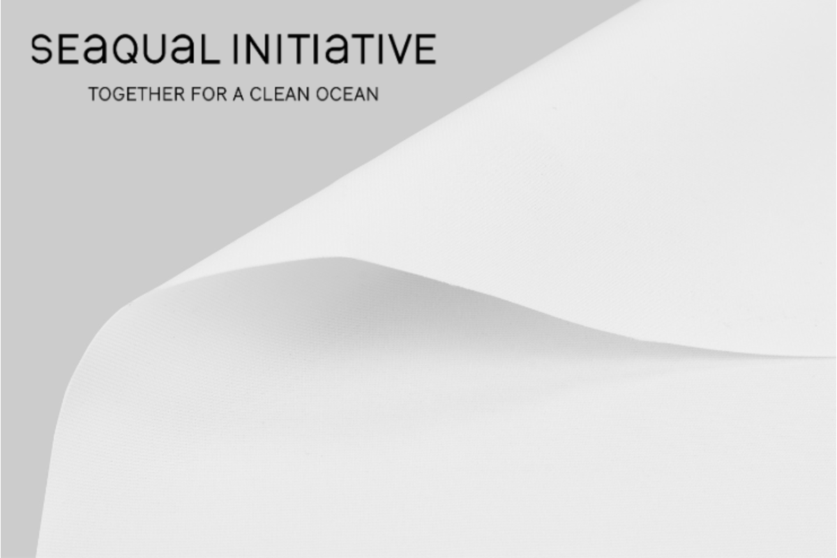 SEAQUAL® Display 210 Recycled FR, +/- 220 g/m2
38% SEAQUAL® and 62% Recycled yarn
For subli transfer & direct
3,20 x +/- 100 m